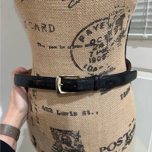 Vintage Saks fifth avenue Black Textured Lizard Belt with Gold Buckle size S/m